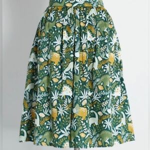 DINOSAUR skirt!!